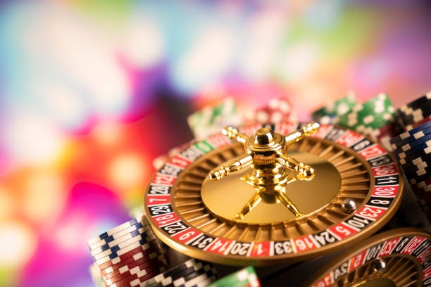 Buffalo King slot reels and symbol display on combo platform